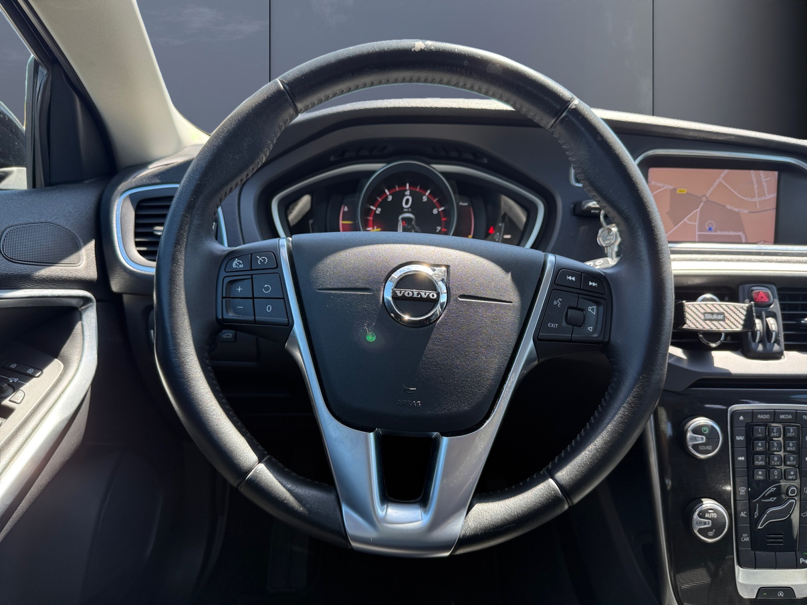 Volvo V40 15