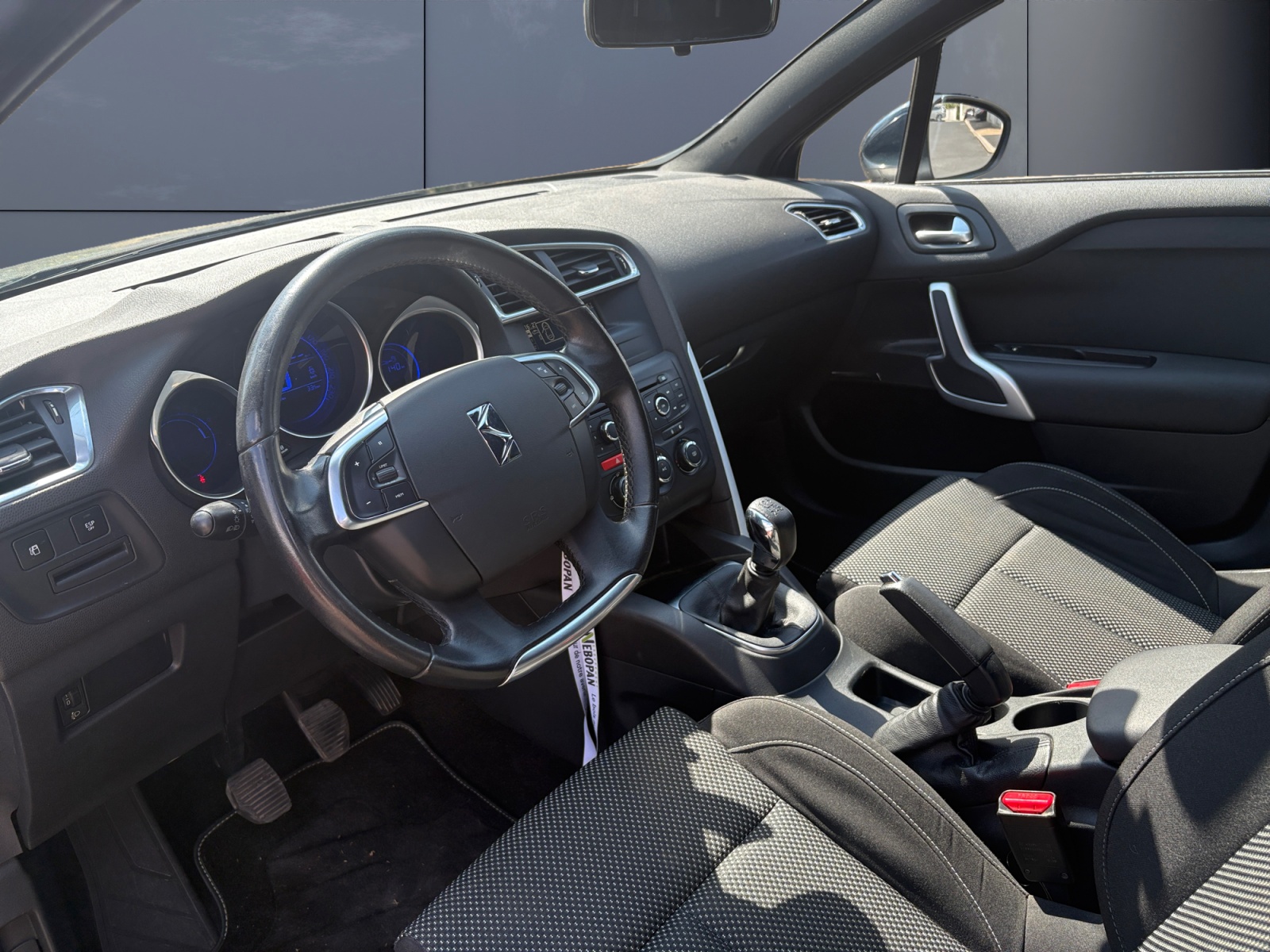 Ds Automobiles Ds 4 8