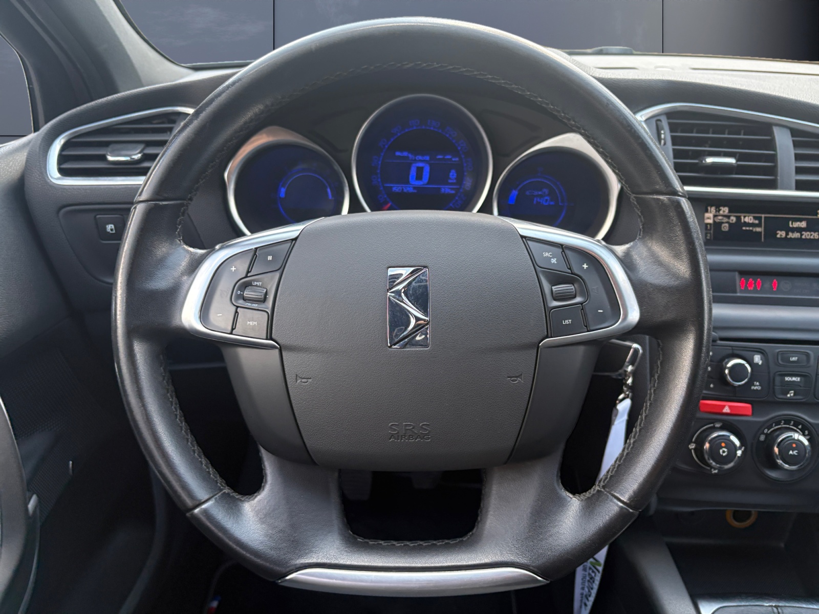 Ds Automobiles Ds 4 15