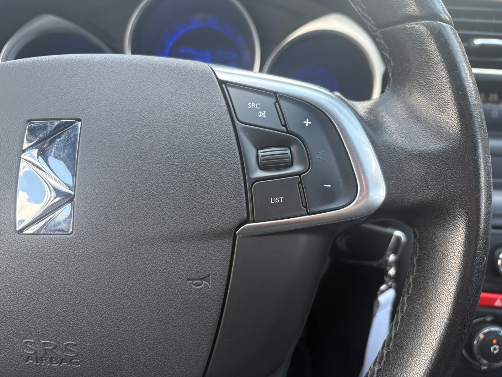 Ds Automobiles Ds 4 18