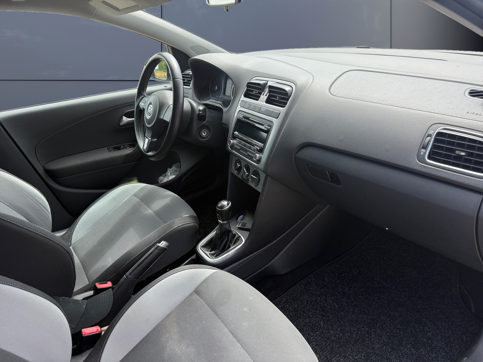 Volkswagen Polo 12