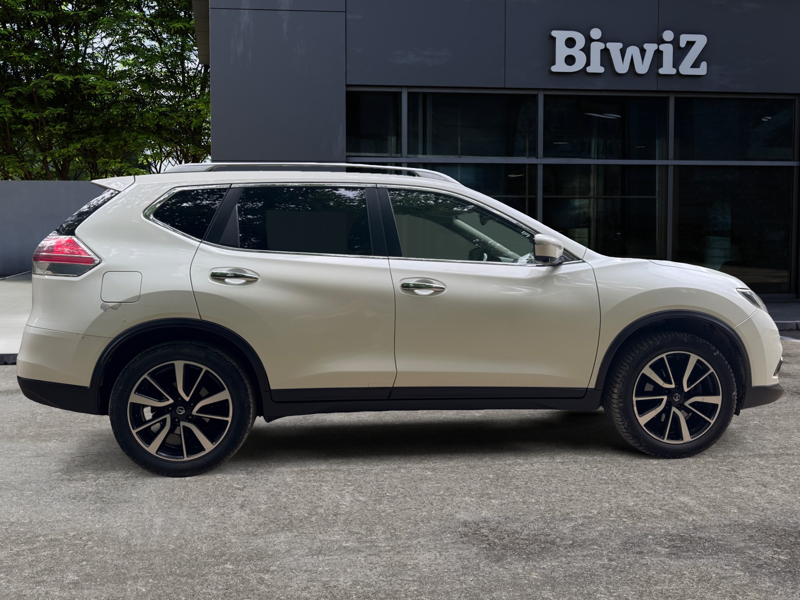 Nissan X-Trail 5