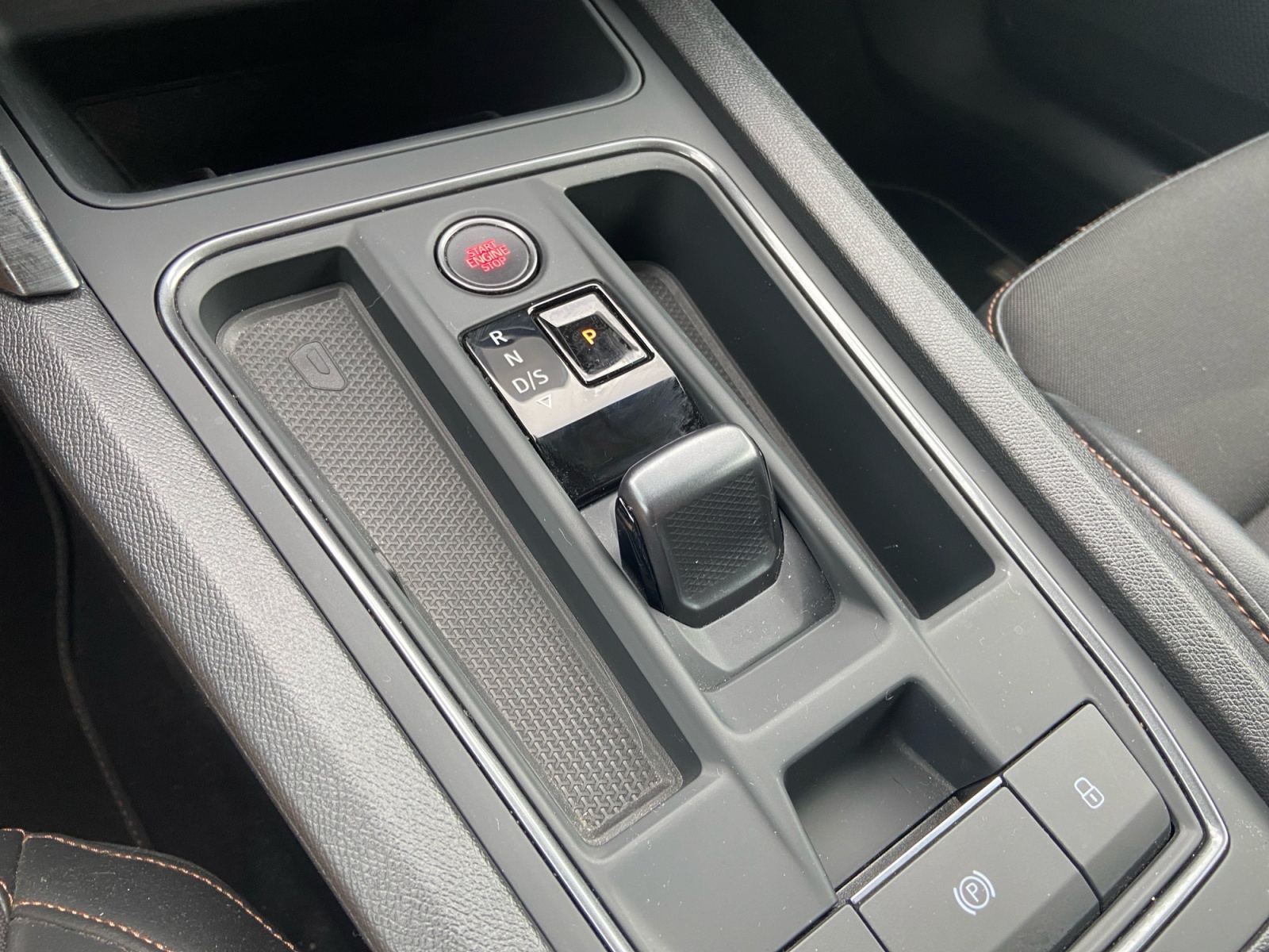 Cupra Formentor 25