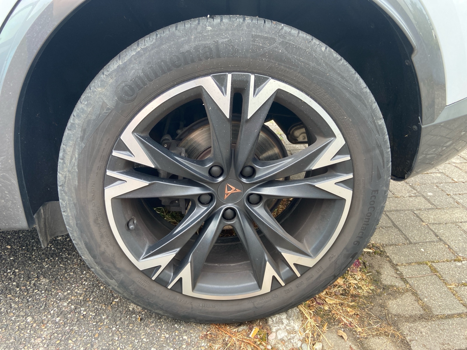 Cupra Formentor 33