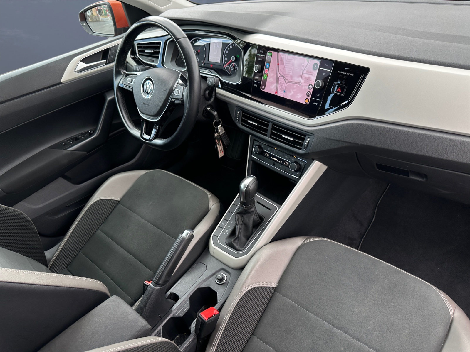 Volkswagen Polo 12