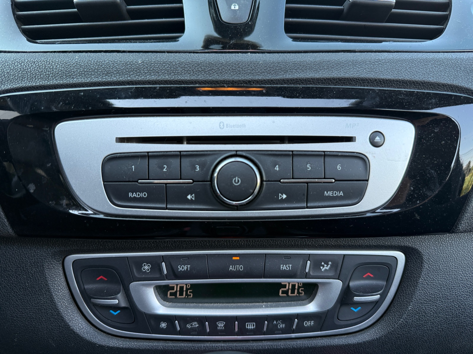Renault Grand Scenic 20