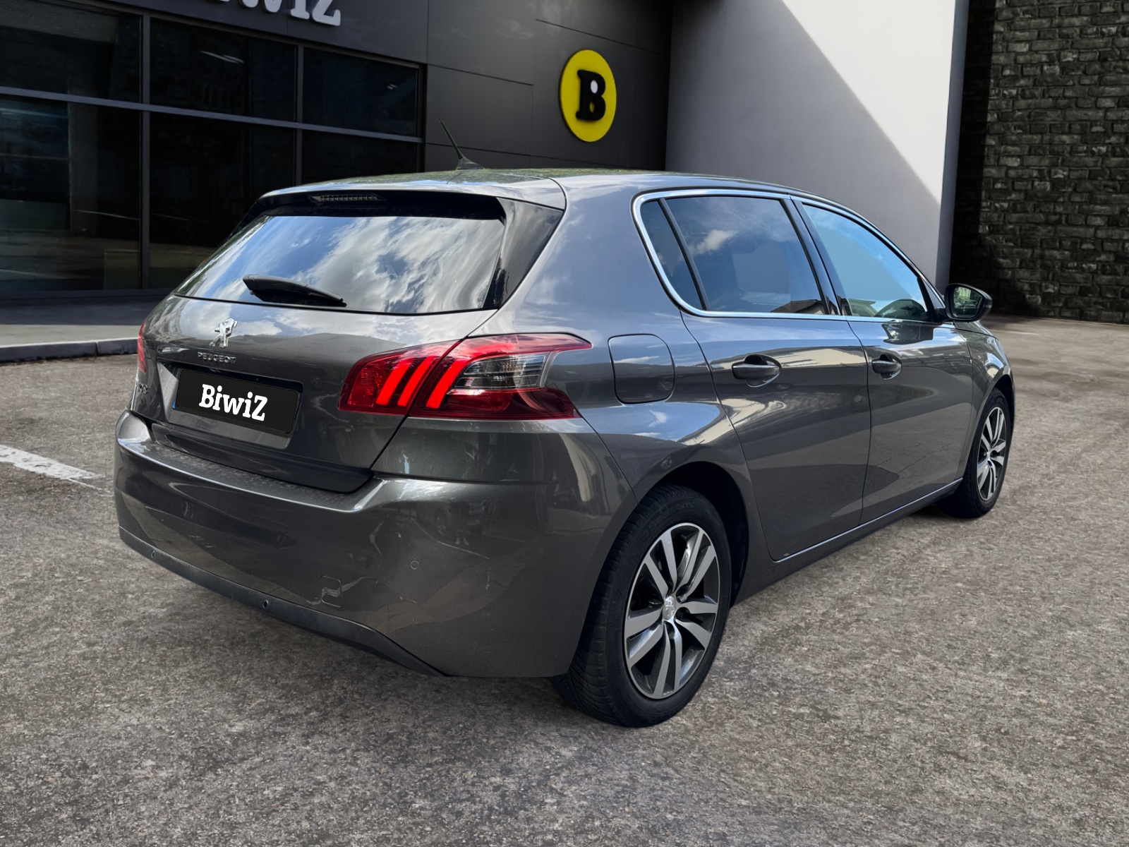 Peugeot 308 4