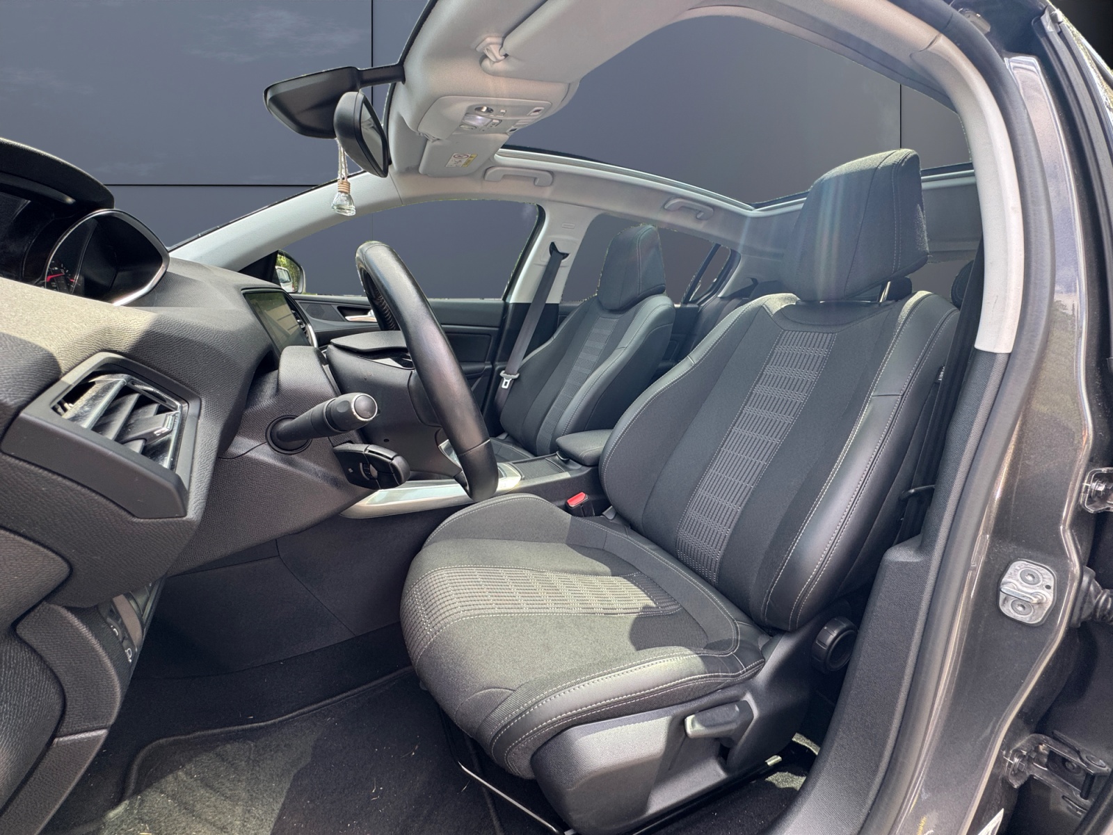 Peugeot 308 9