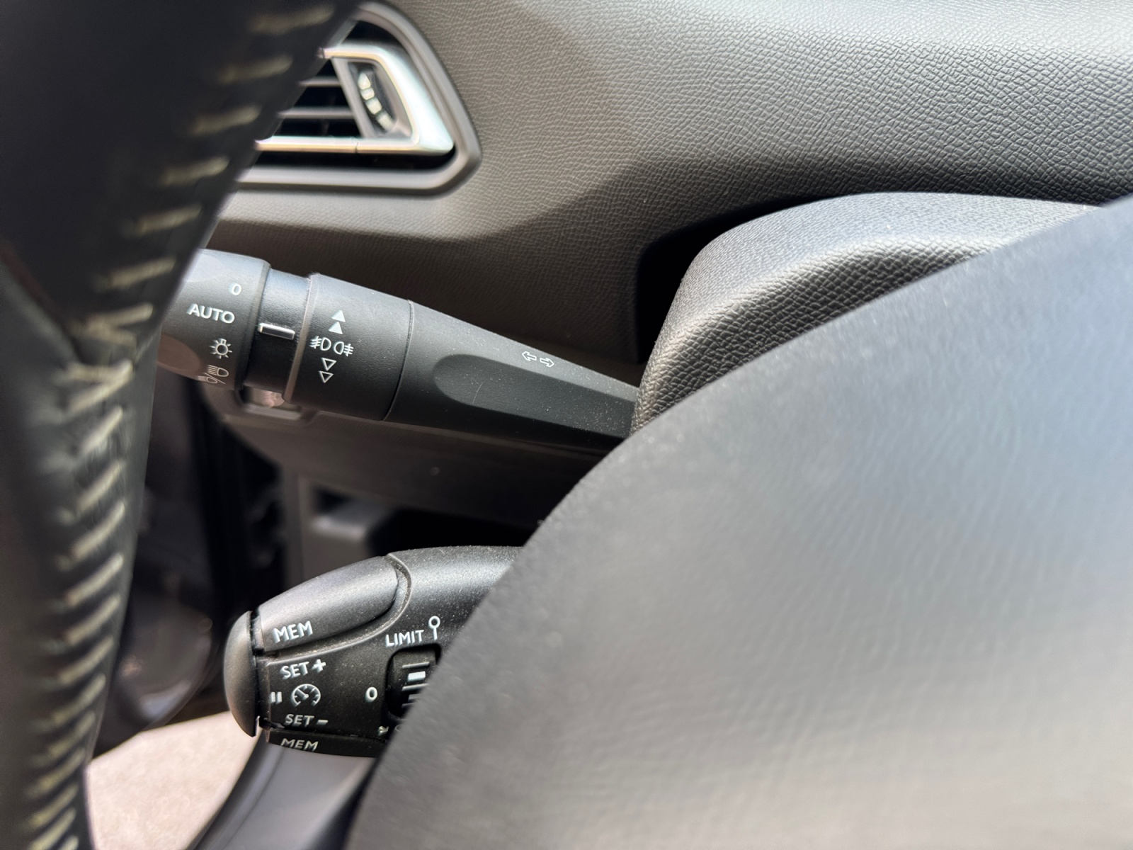 Peugeot 308 19