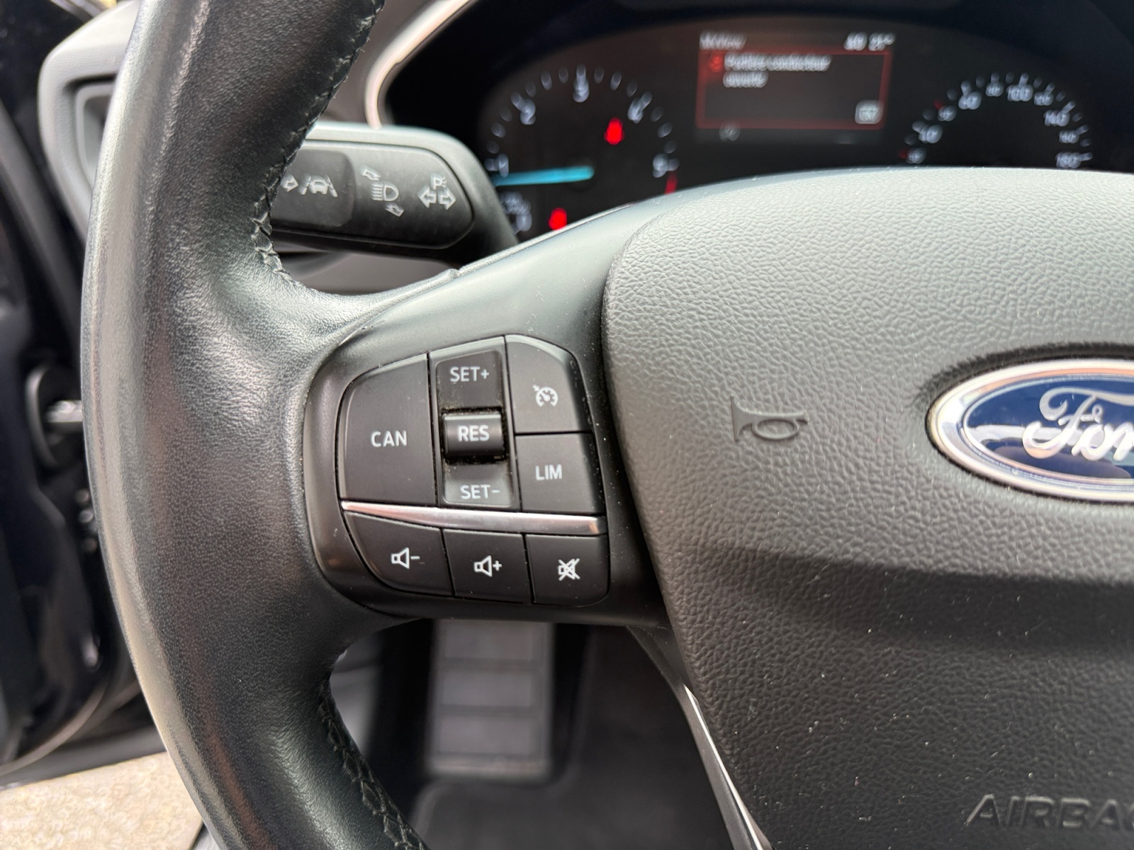 Ford Focus 21