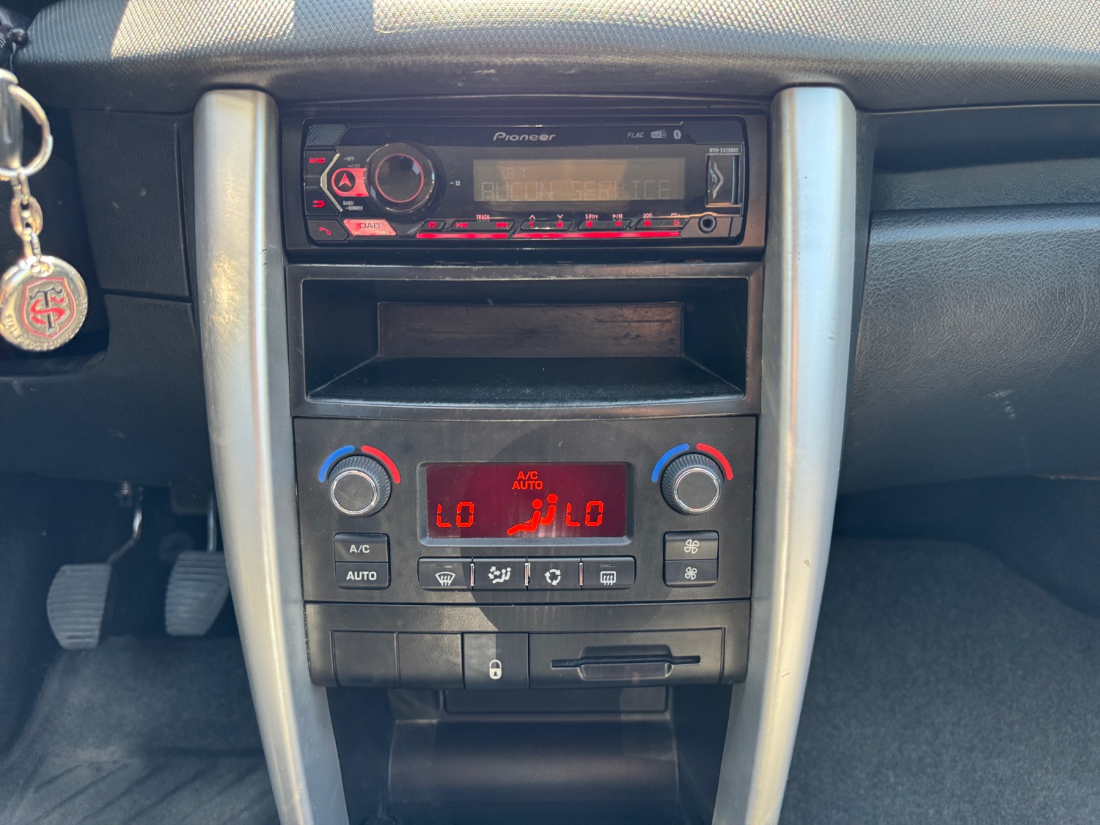 Peugeot 207 17