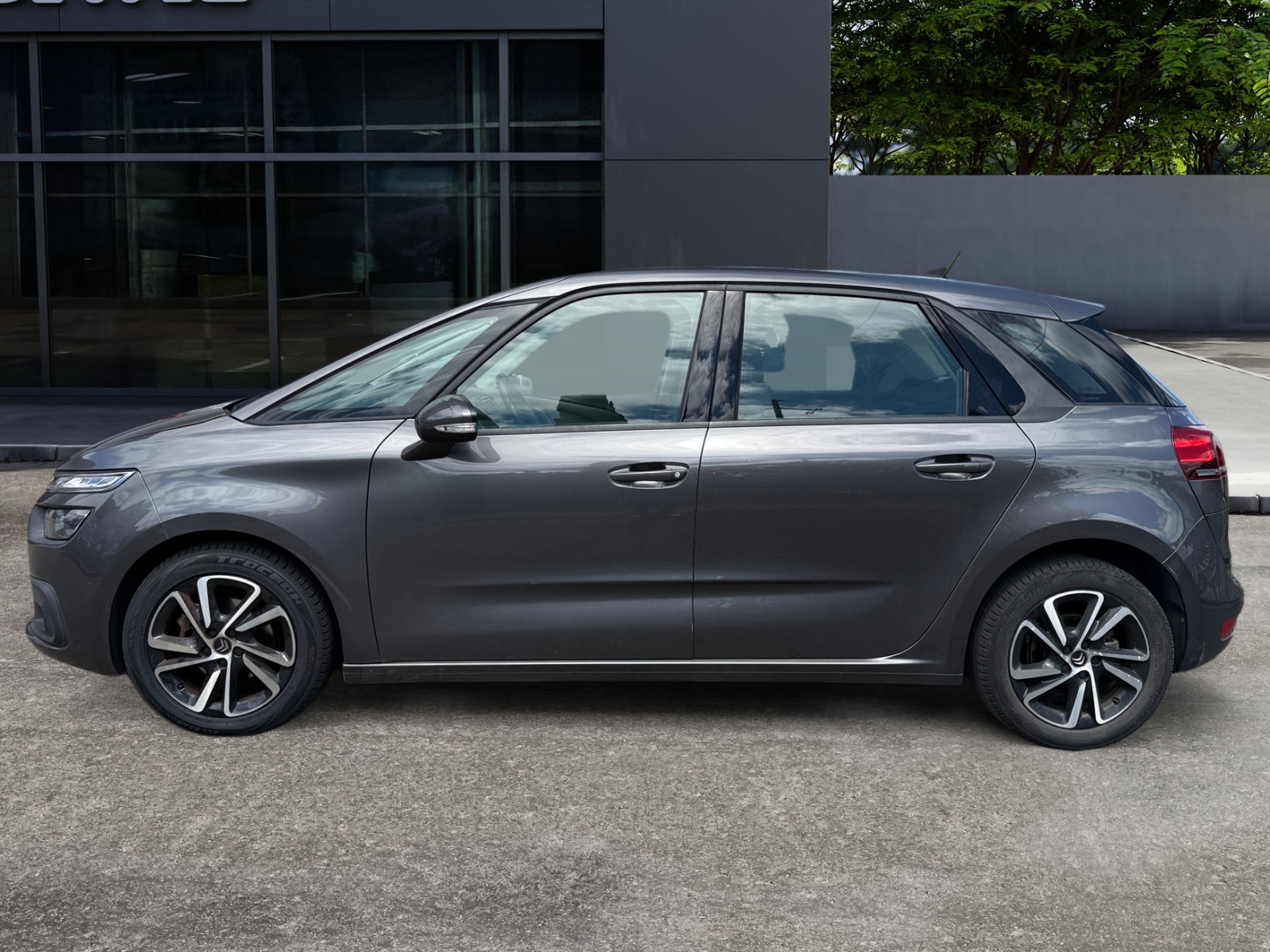 Citroen C4 Spacetourer 1