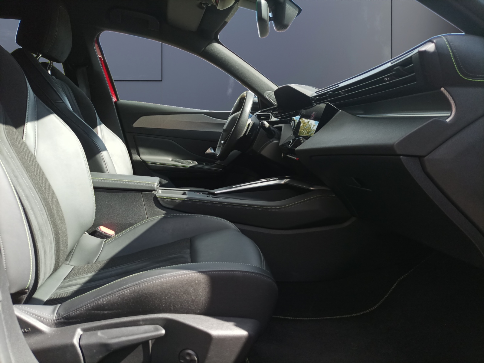 Peugeot 308 13