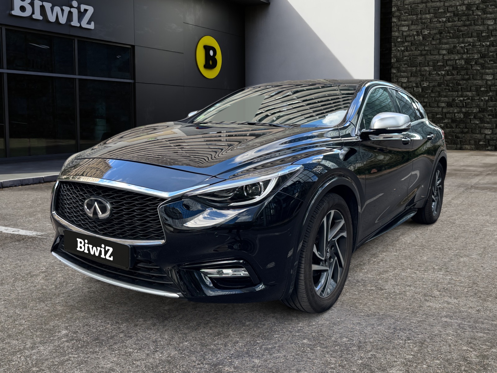 Infiniti Q30 1.5d 109 ch Premium City Black DCT7