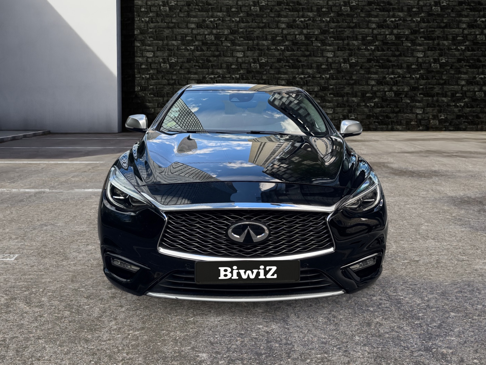 Infiniti Q30 7