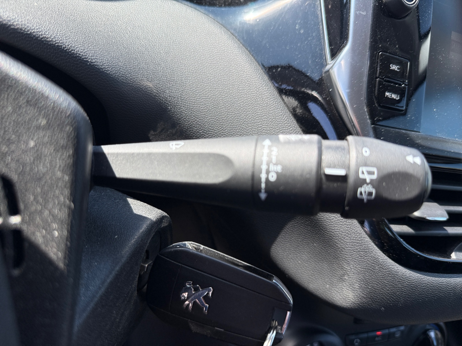 Peugeot 208 20