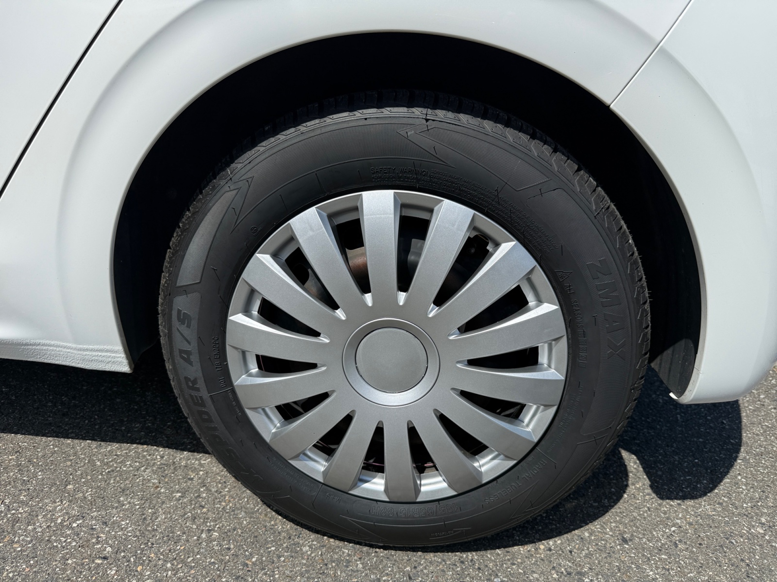Peugeot 208 33