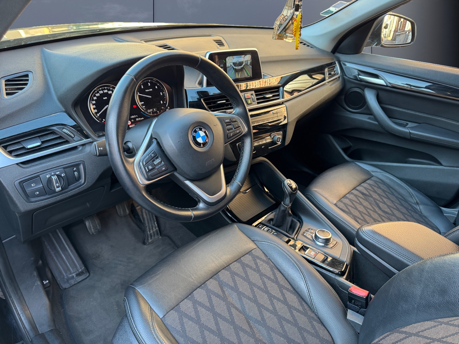 Bmw X1 8
