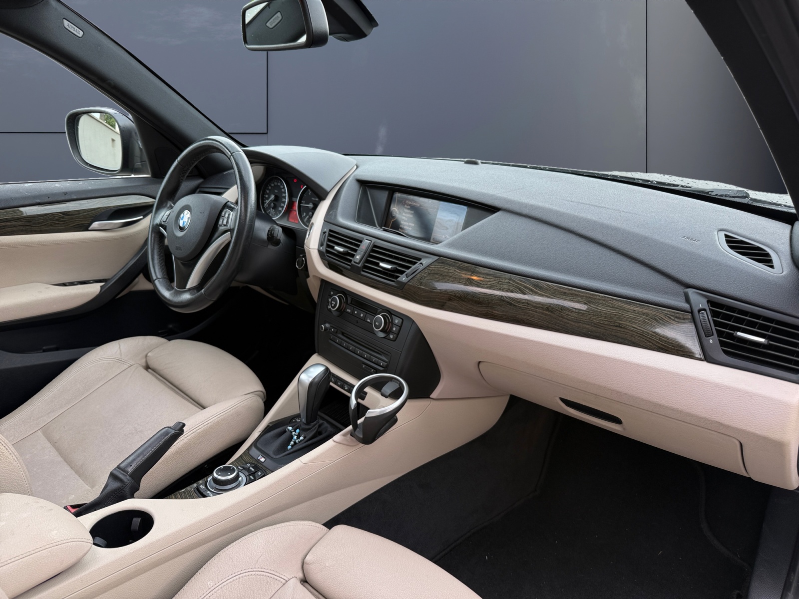 Bmw X1 12