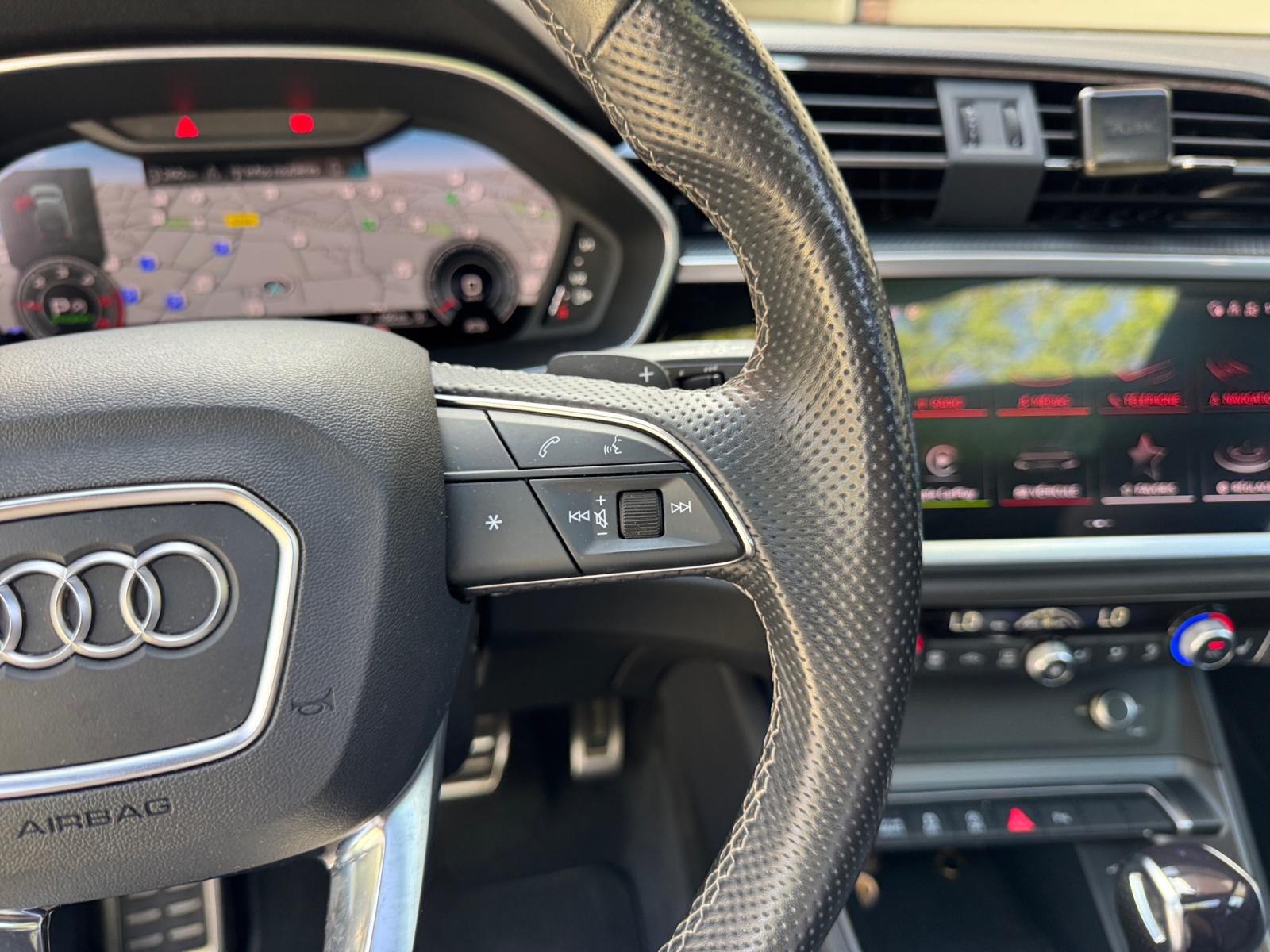 Audi Q3 23