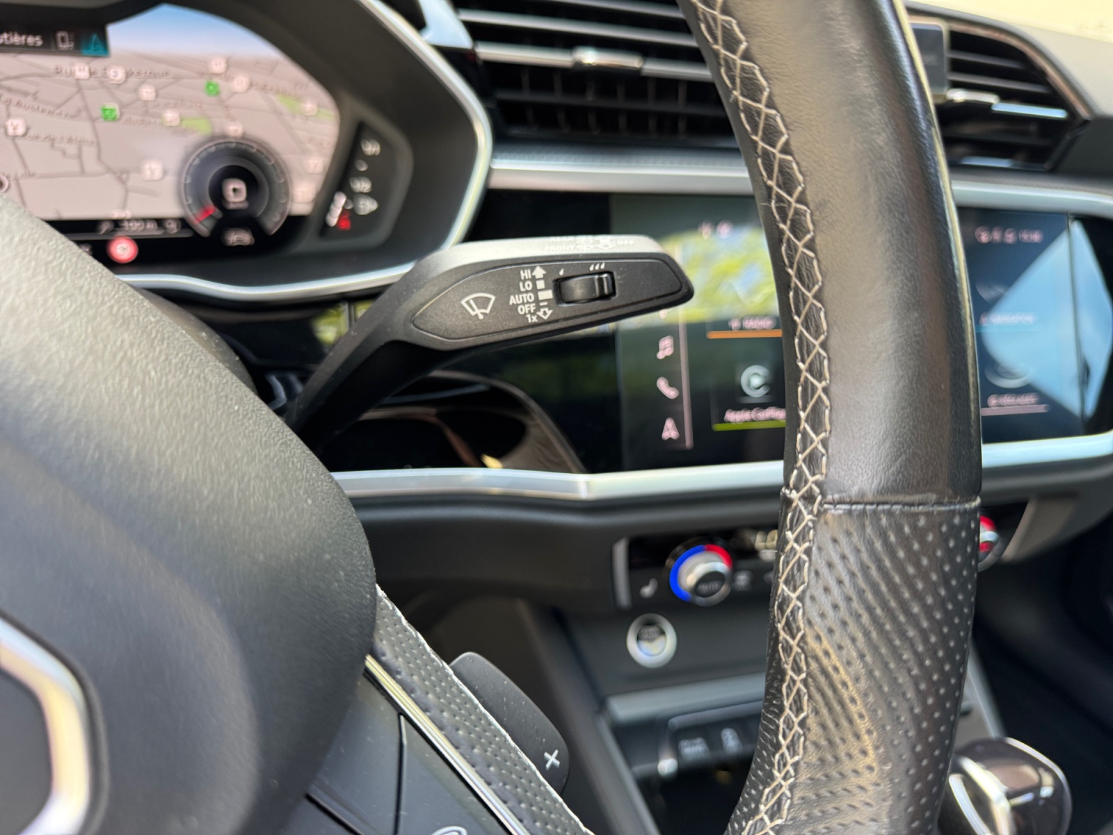 Audi Q3 24