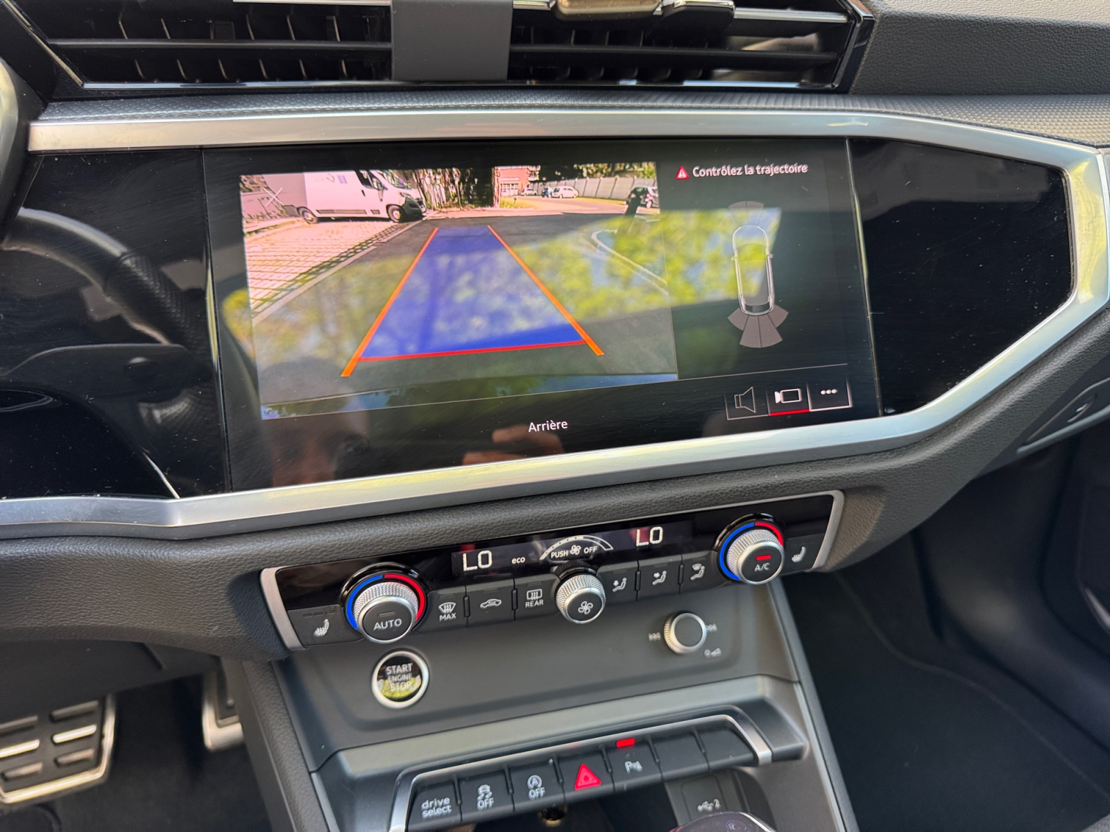 Audi Q3 26