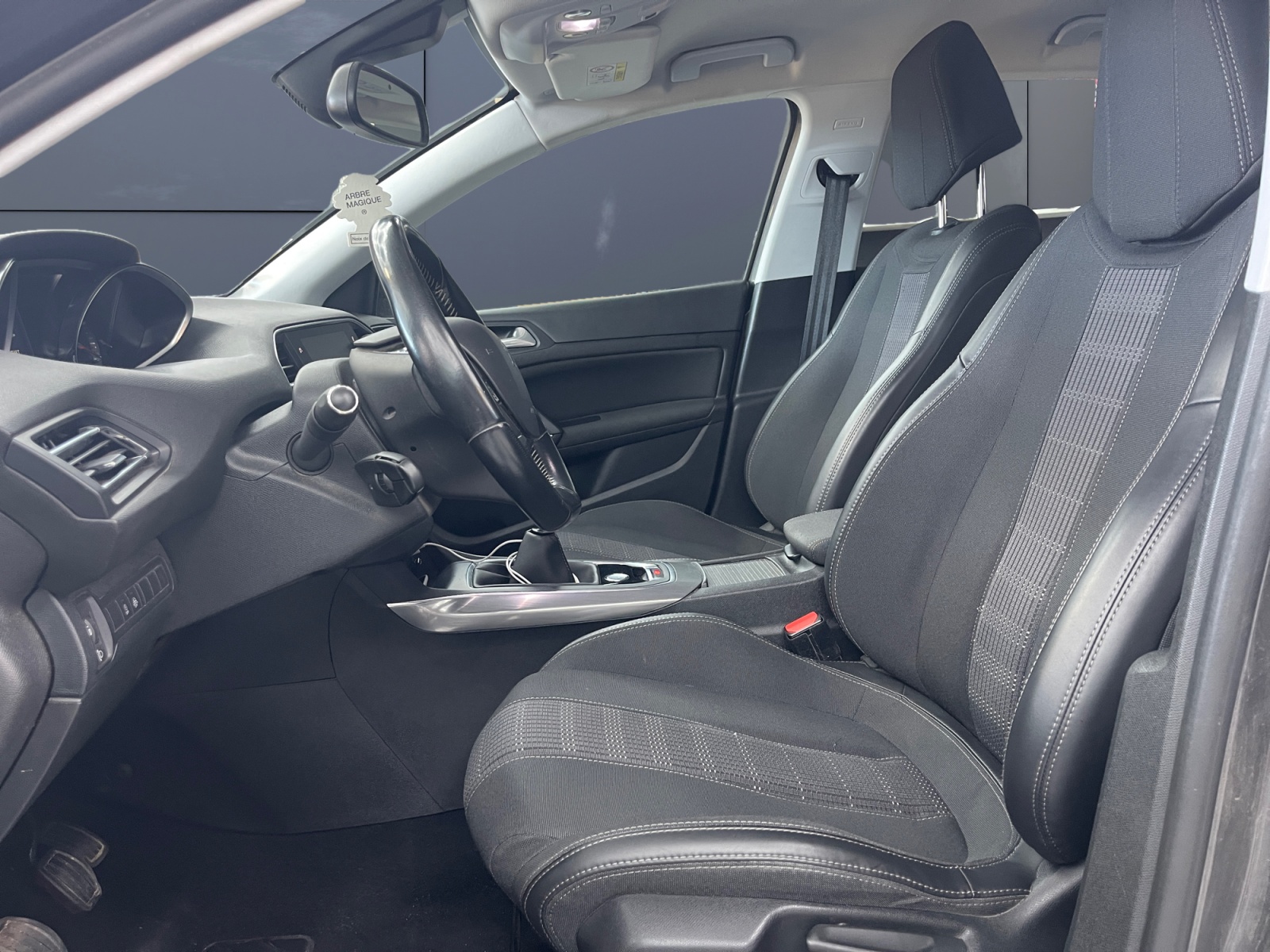 Peugeot 308 9