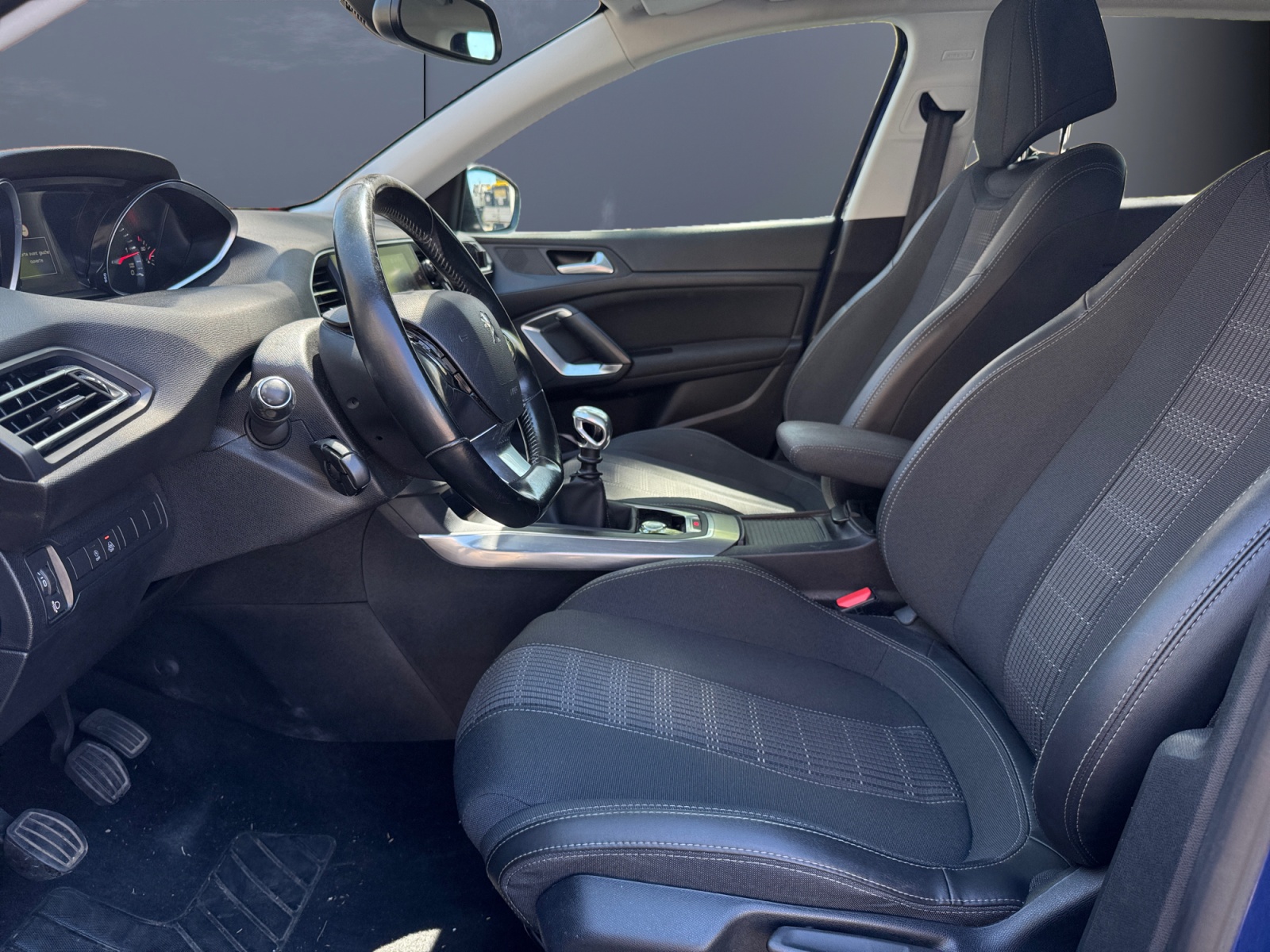 Peugeot 308 9
