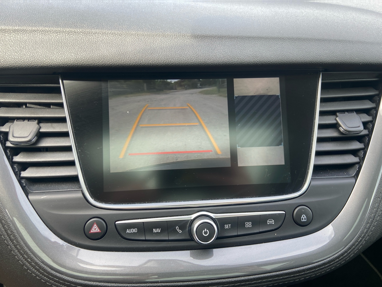 Opel Grandland X 31