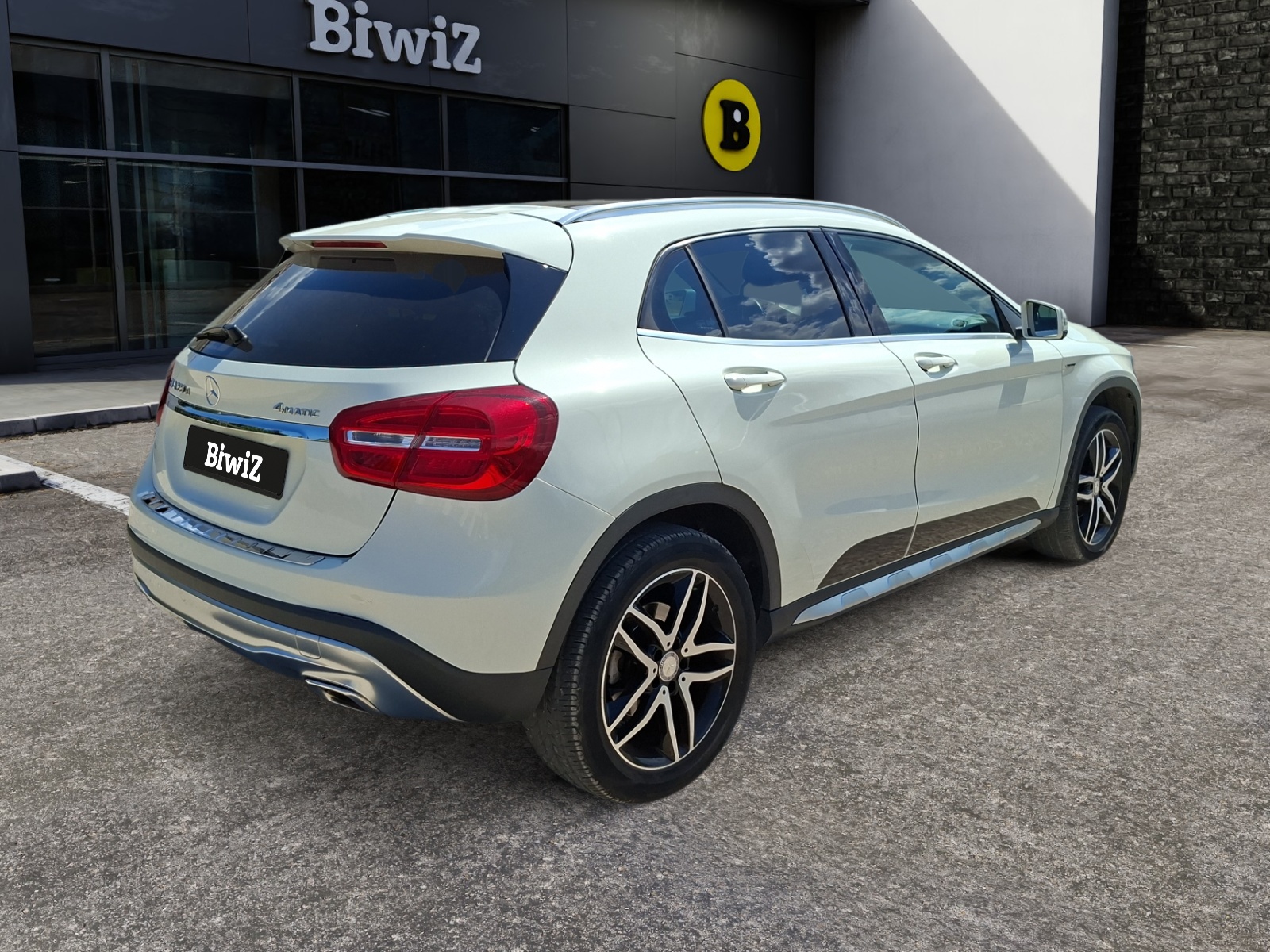Mercedes-Benz Gla 4