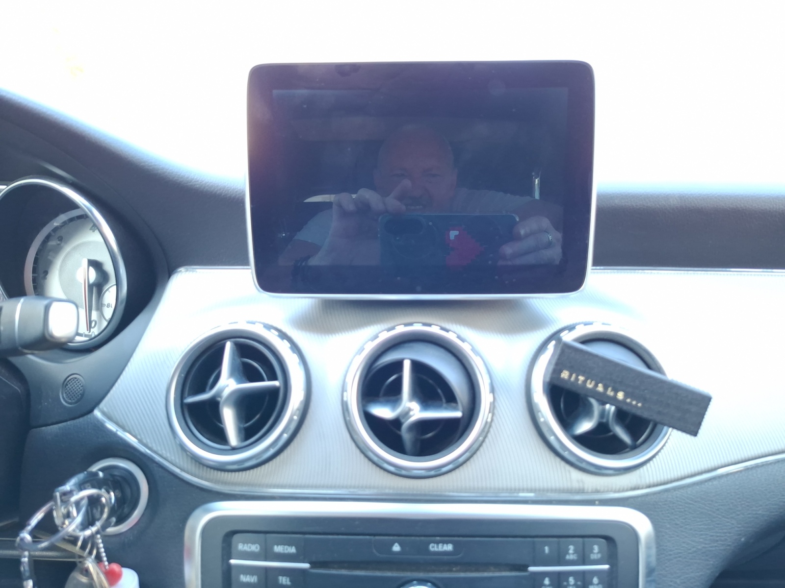 Mercedes-Benz Gla 19