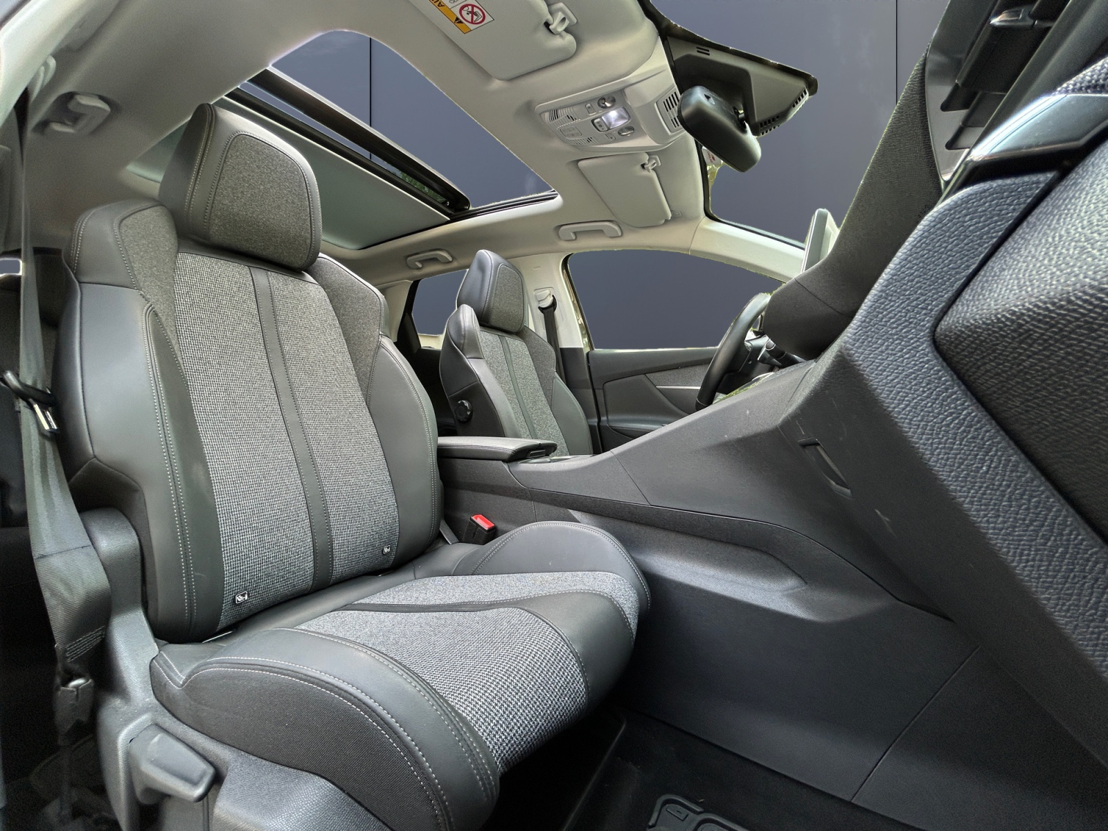Peugeot 3008 13