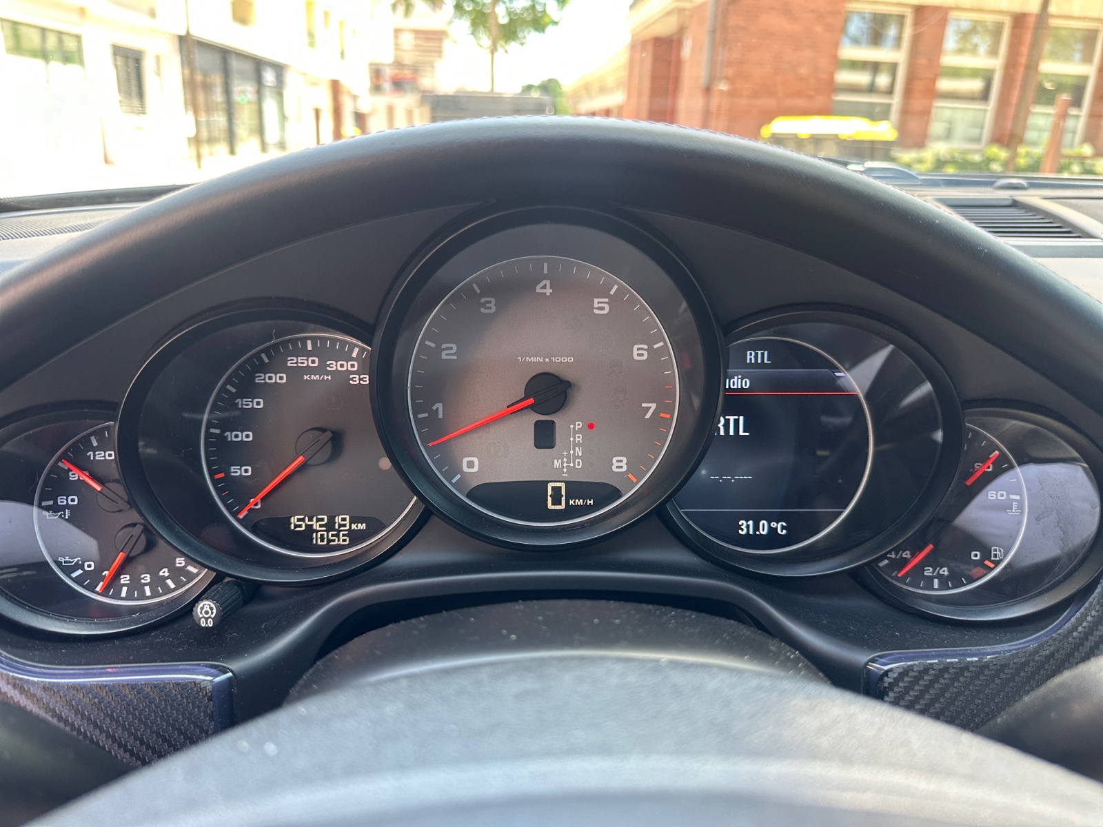 Porsche Panamera 16