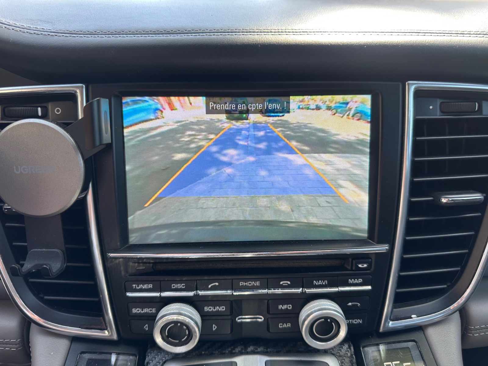 Porsche Panamera 18