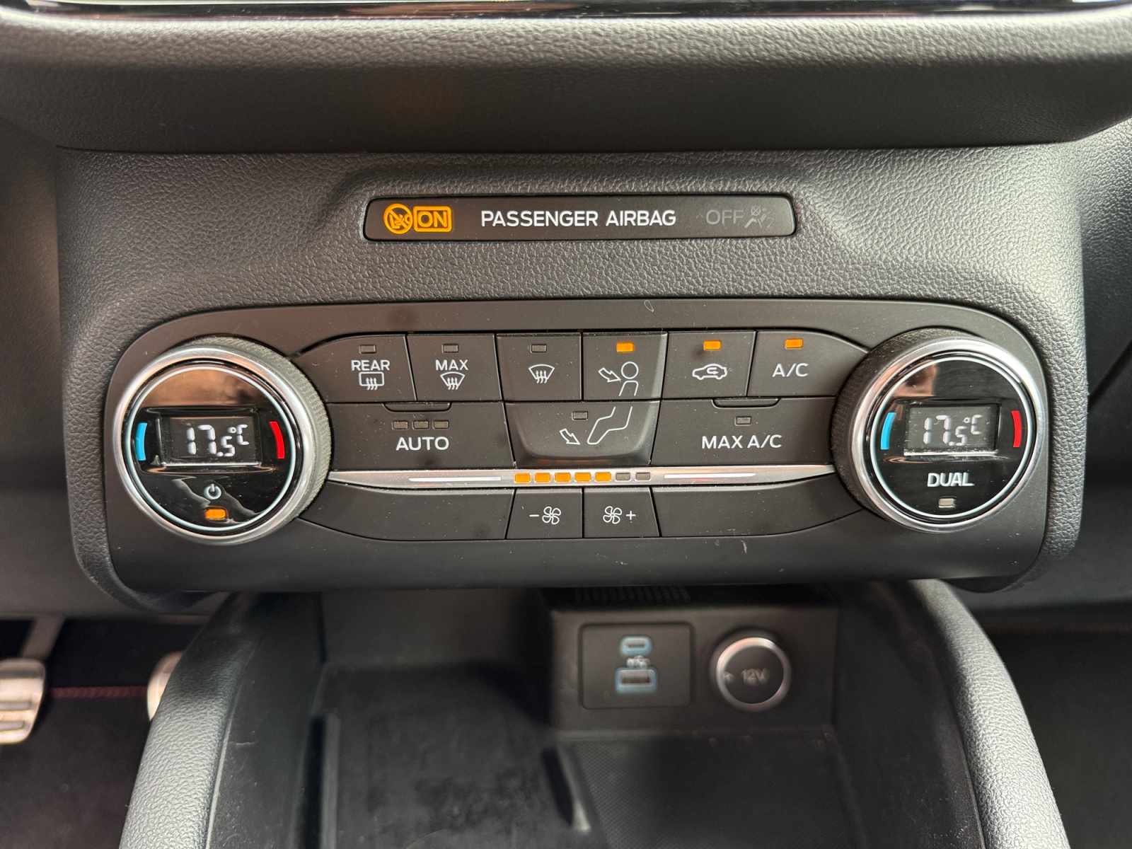 Ford Kuga 27