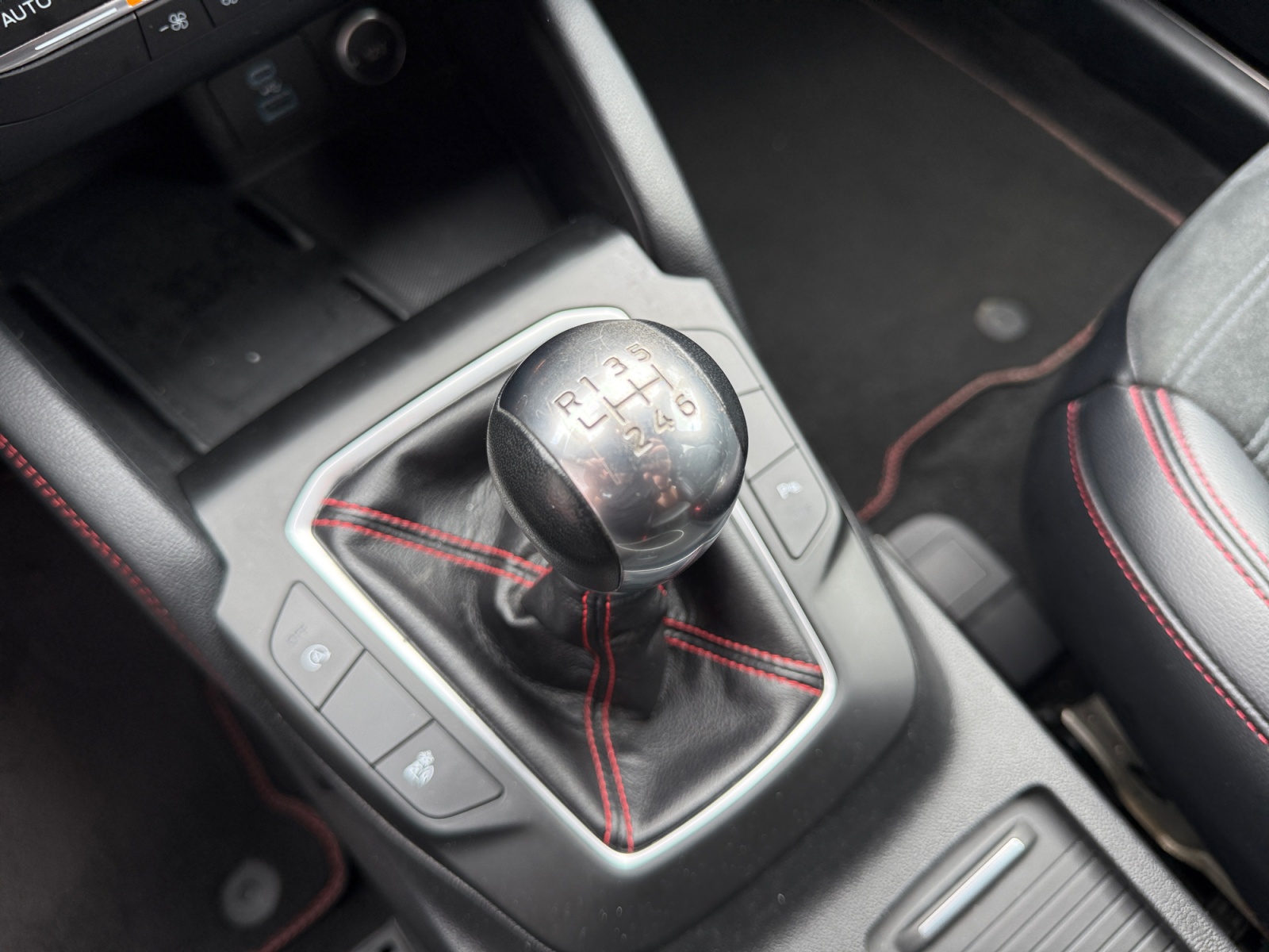 Ford Kuga 28