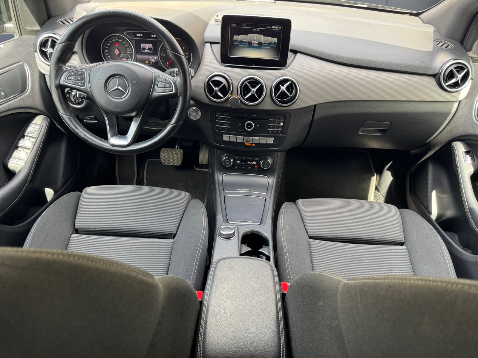 Mercedes-Benz Classe B 14