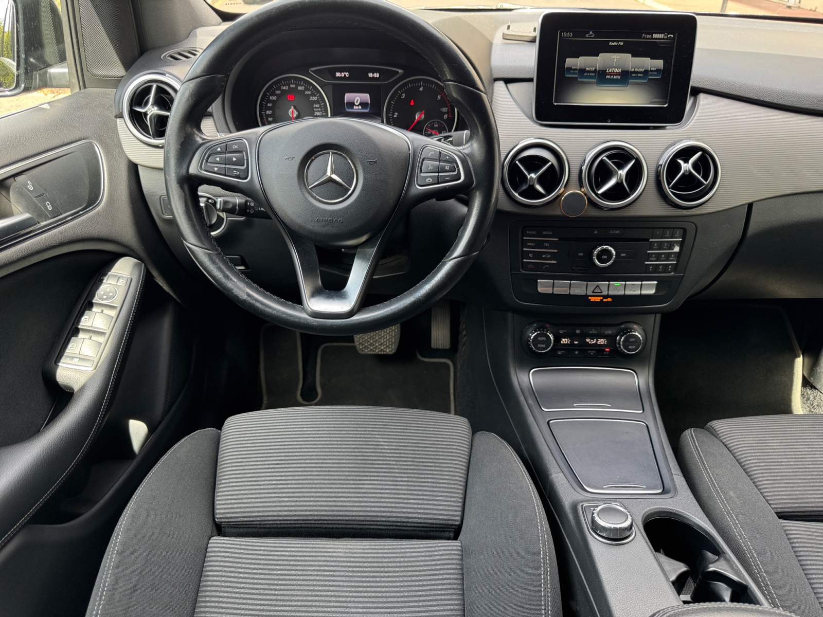 Mercedes-Benz Classe B 17
