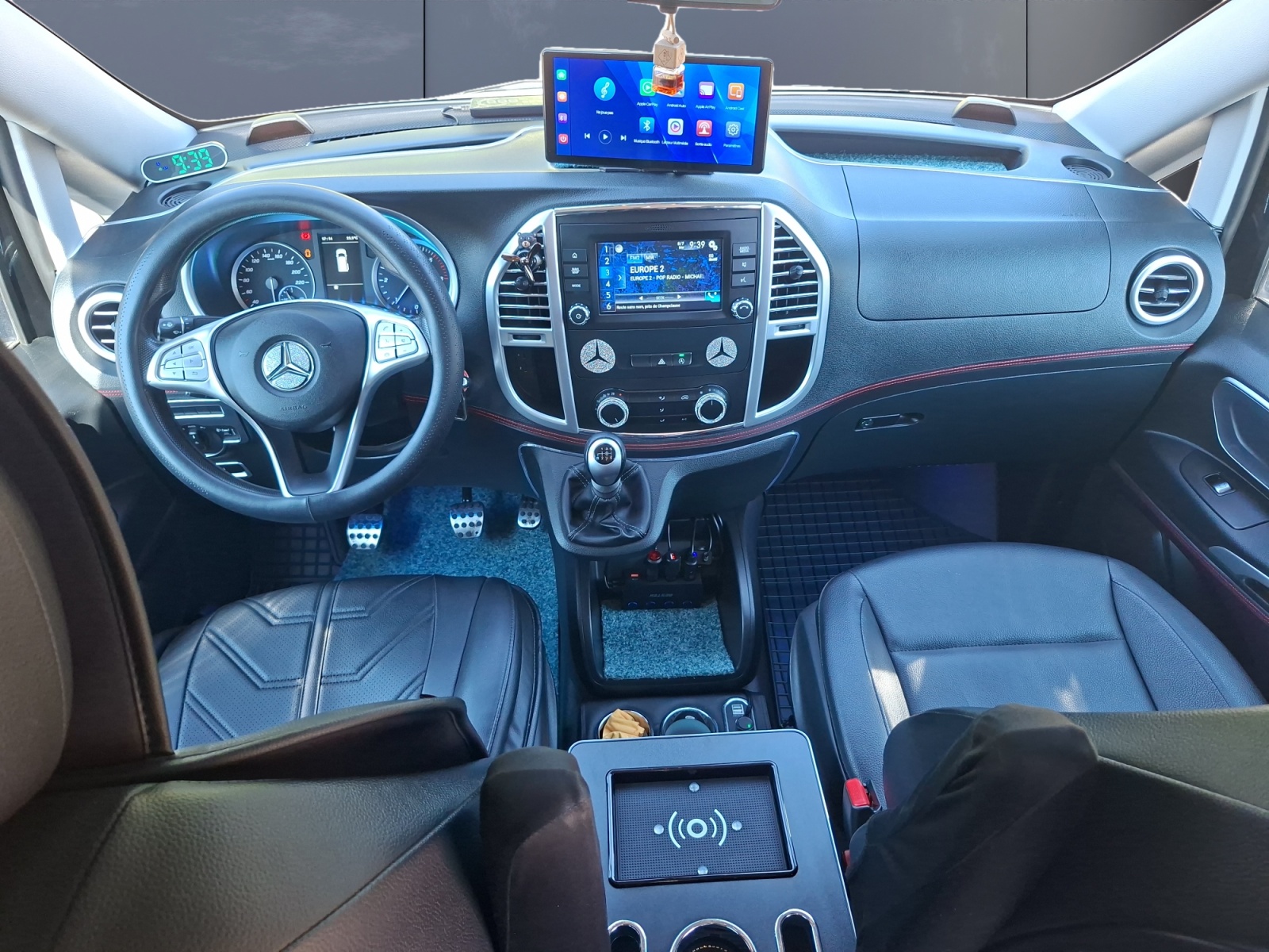 Mercedes-Benz Vito 14