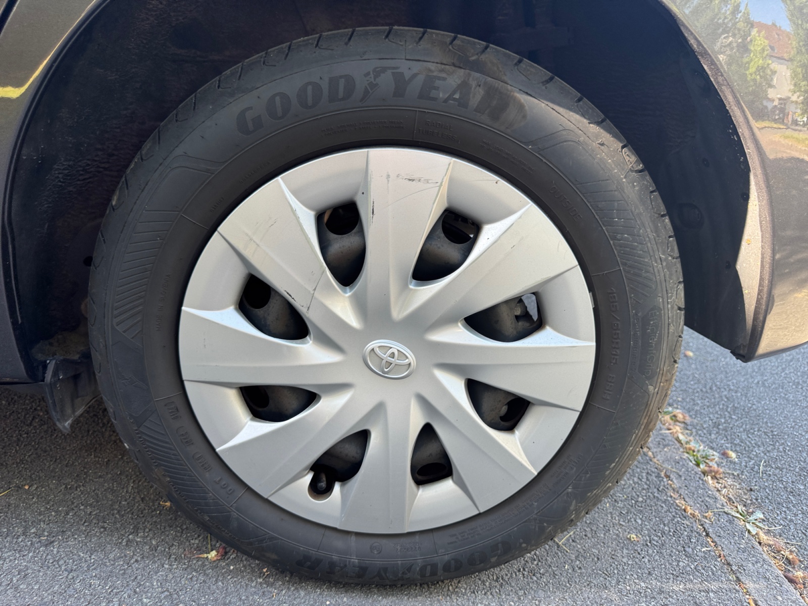 Toyota Verso-S 32