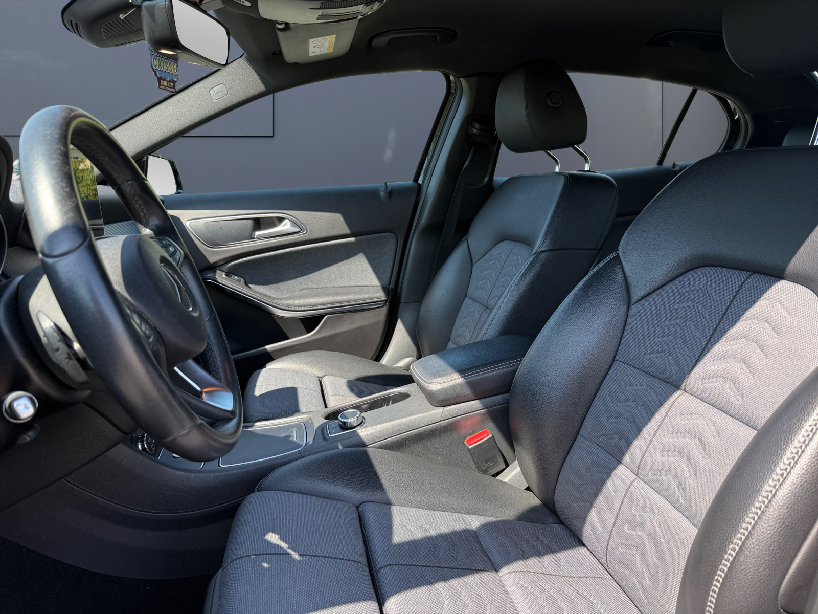 Mercedes-Benz Gla 9