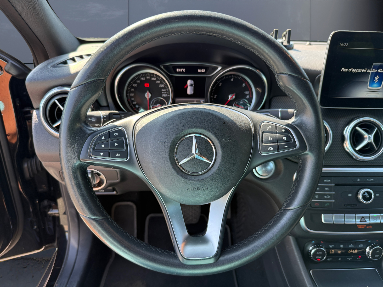 Mercedes-Benz Gla 15