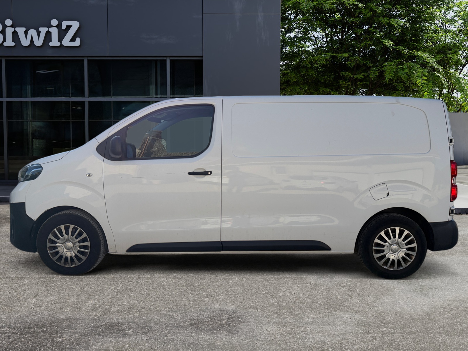 Toyota Pro Ace 1