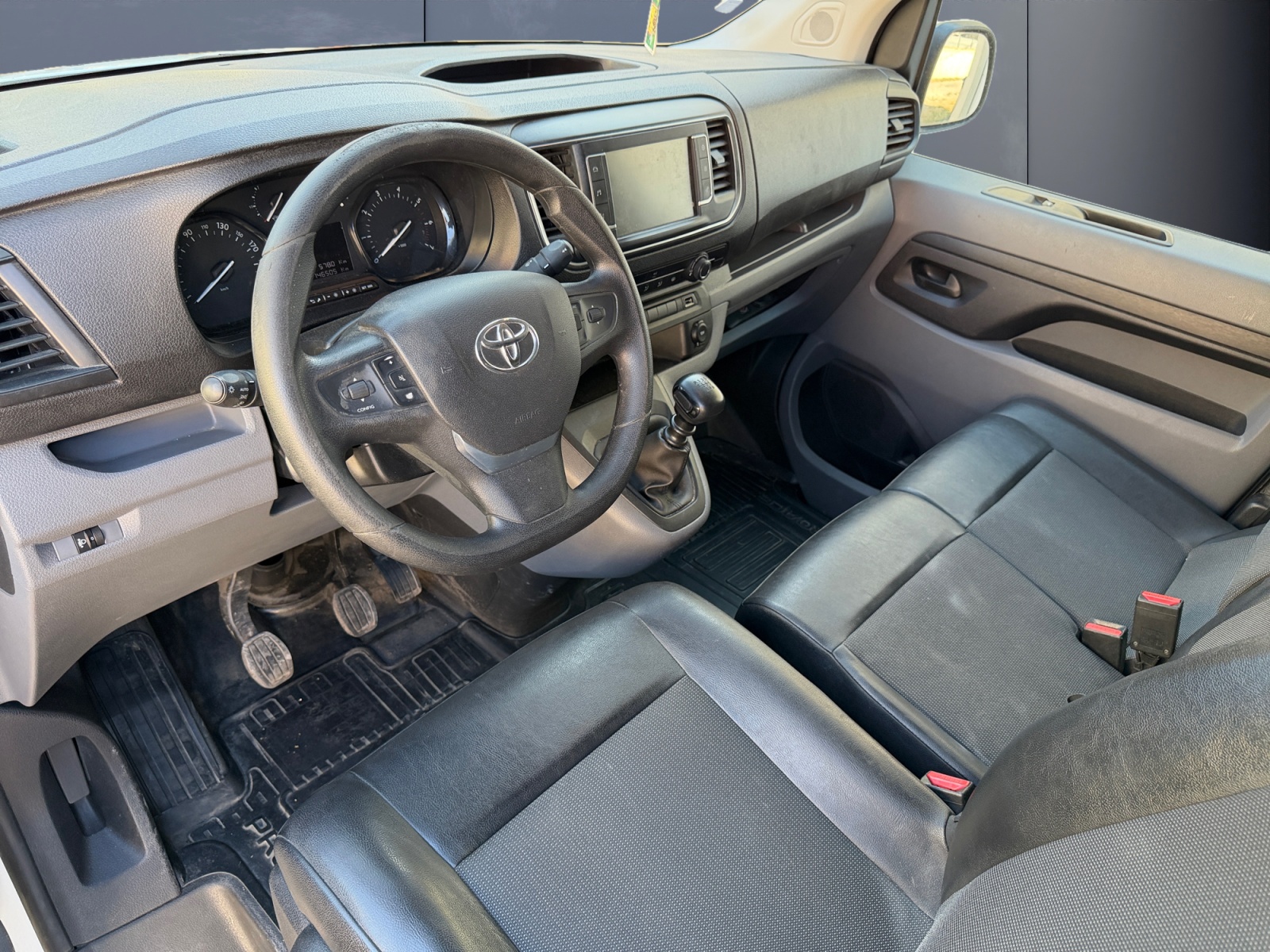 Toyota Pro Ace 8