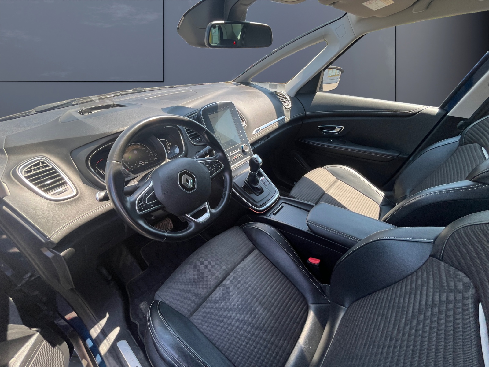 Renault Scenic 8