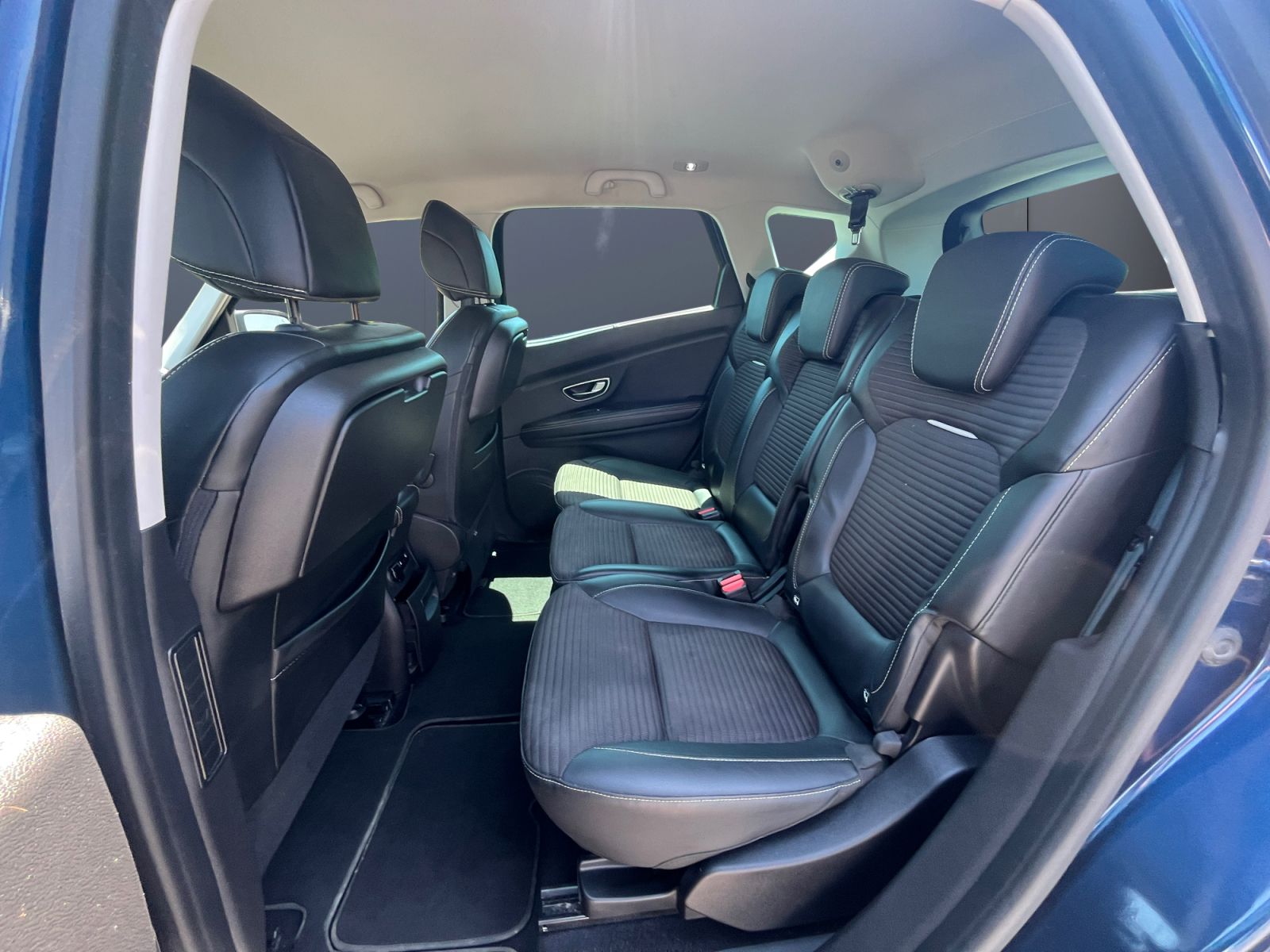 Renault Scenic 10