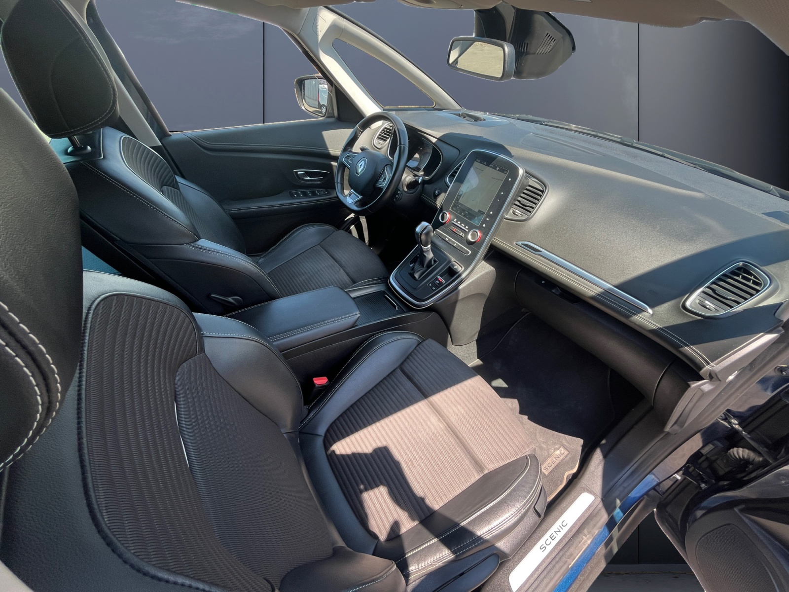 Renault Scenic 12