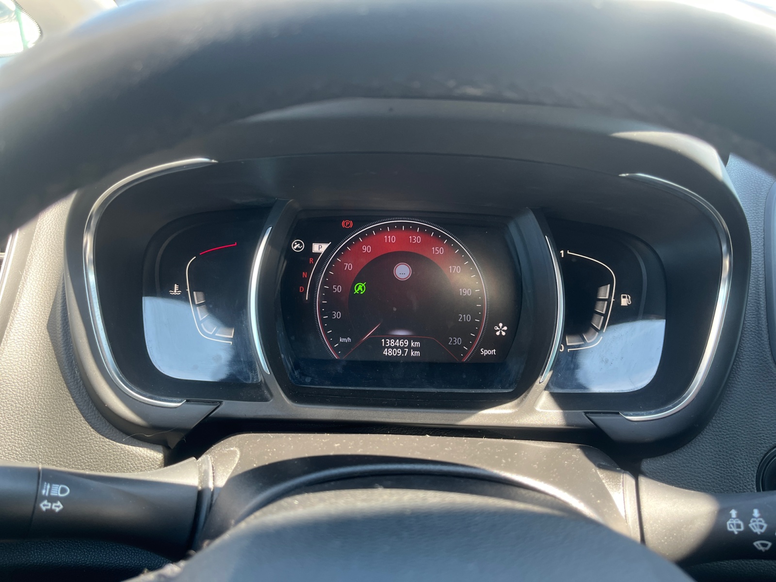 Renault Scenic 16