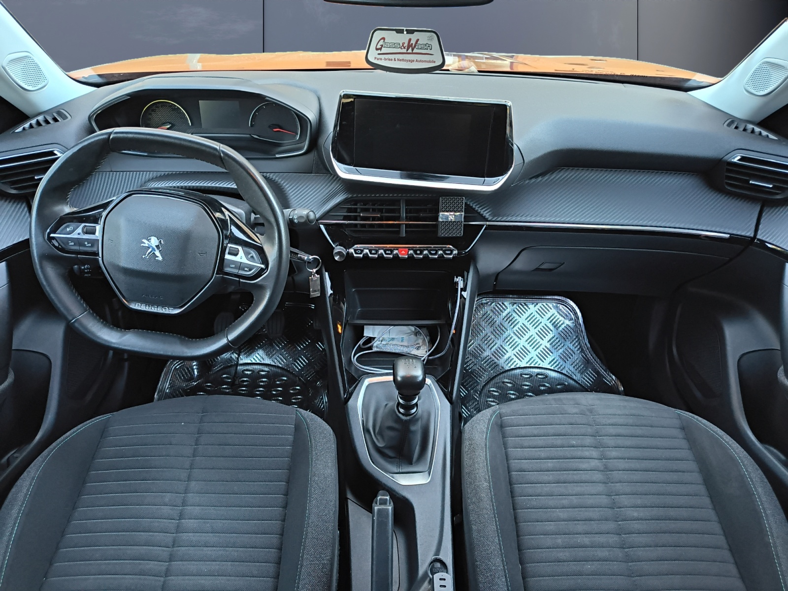 Peugeot 2008 14