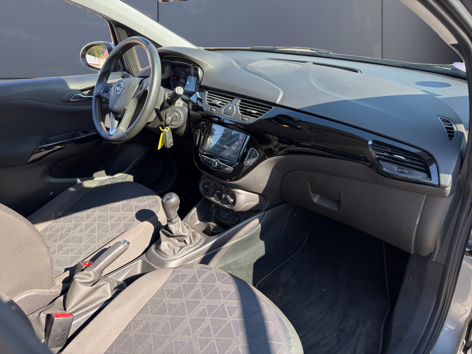 Opel Corsa 12